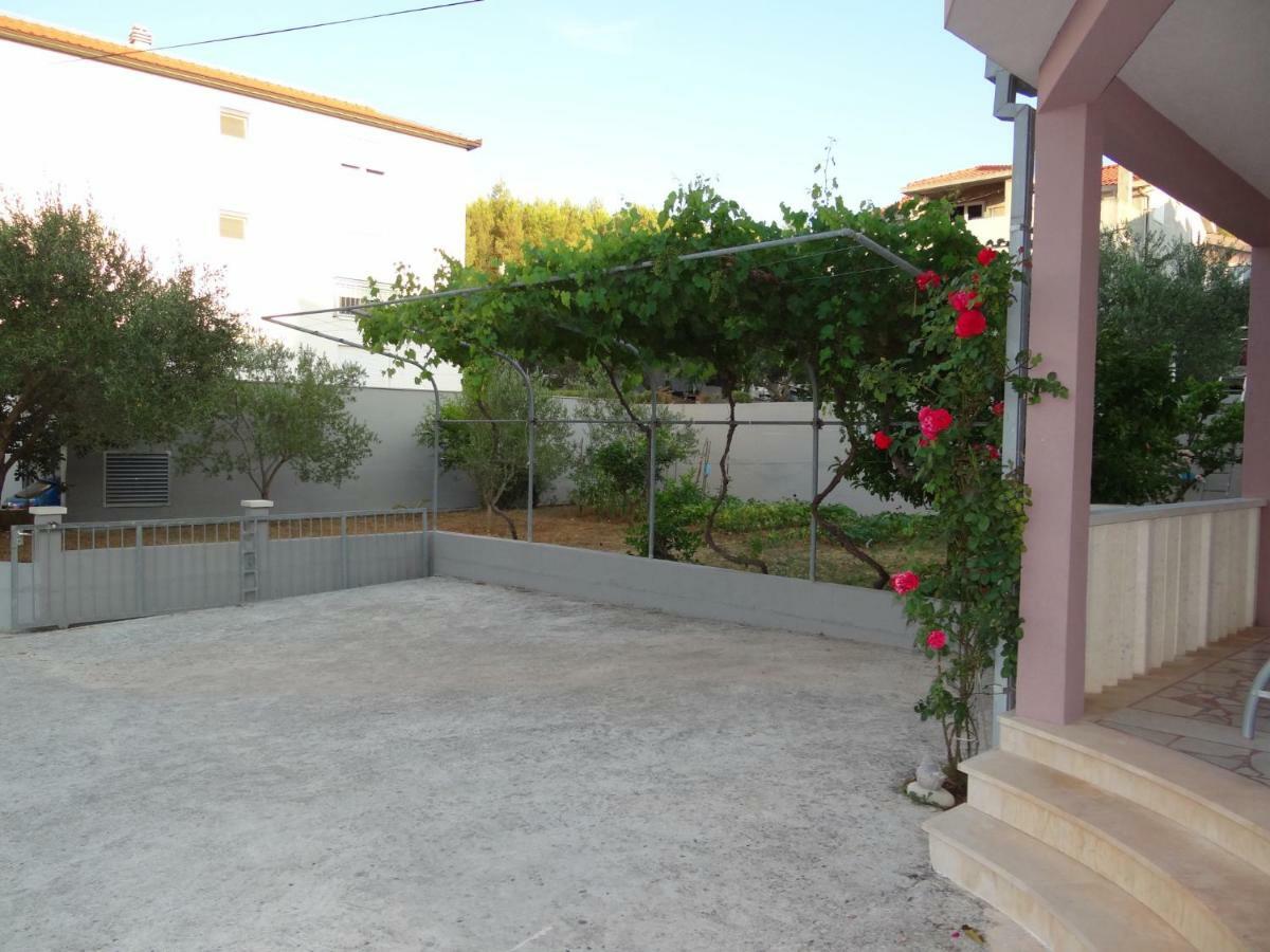 Vila Emilija Traù Esterno foto